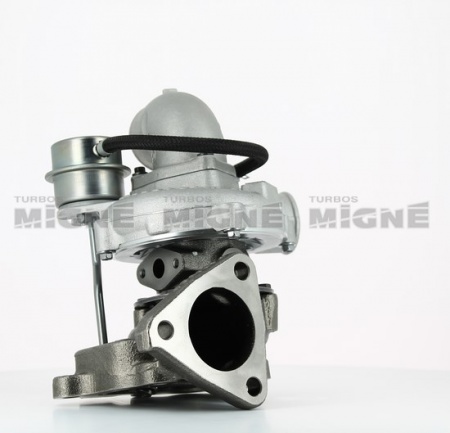 Turbo neuf comprenant :