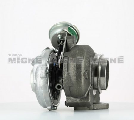 Turbo neuf comprenant :