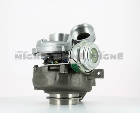 Turbo neuf comprenant :