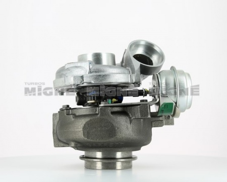 Turbo neuf comprenant :