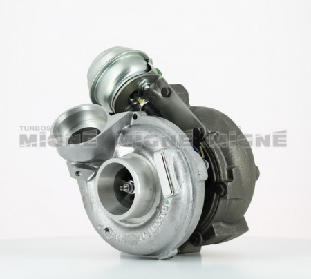 Turbo neuf comprenant :