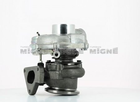 Turbo neuf comprenant :