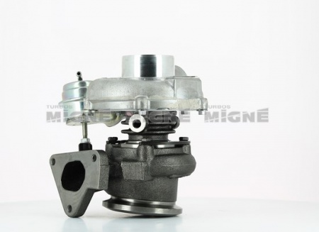 Turbo neuf comprenant :