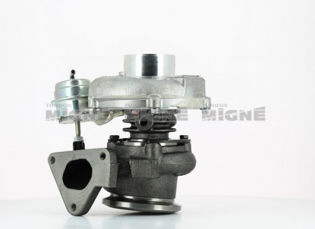 Turbo neuf comprenant :