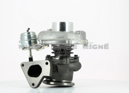 Turbo neuf comprenant :