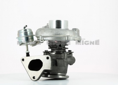 Turbo neuf comprenant :