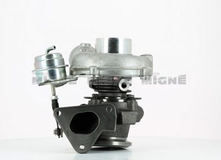 Turbo neuf comprenant :