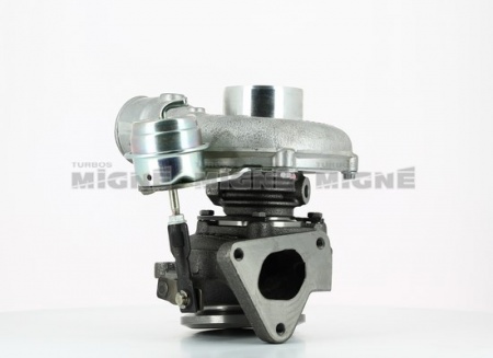 Turbo neuf comprenant :