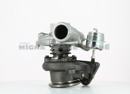 Turbo neuf comprenant :