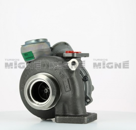 Turbo neuf comprenant :