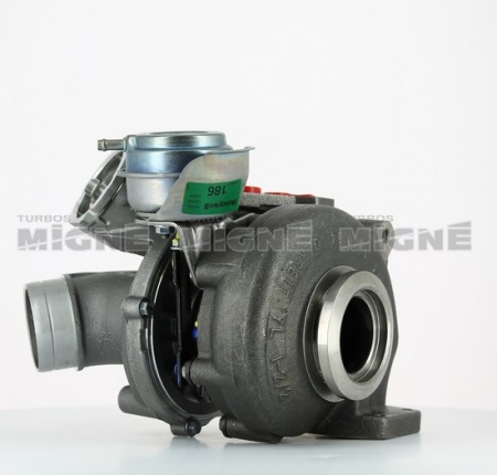 Turbo neuf comprenant :