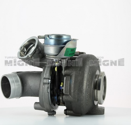 Turbo neuf comprenant :