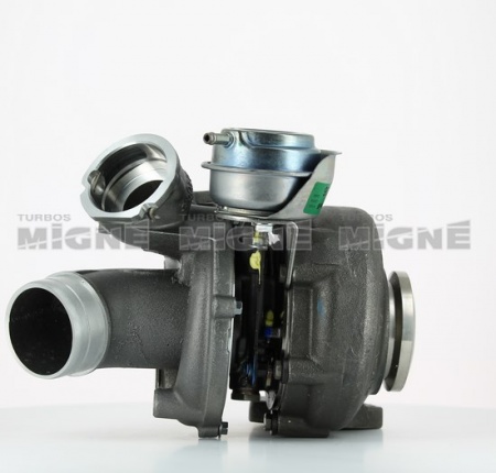 Turbo neuf comprenant :