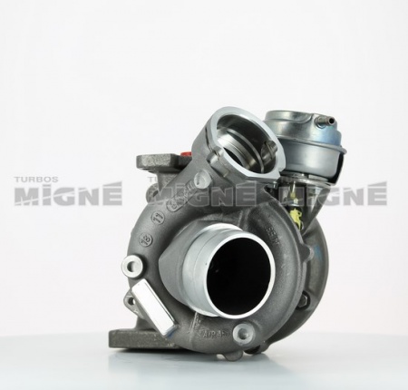 Turbo neuf comprenant :