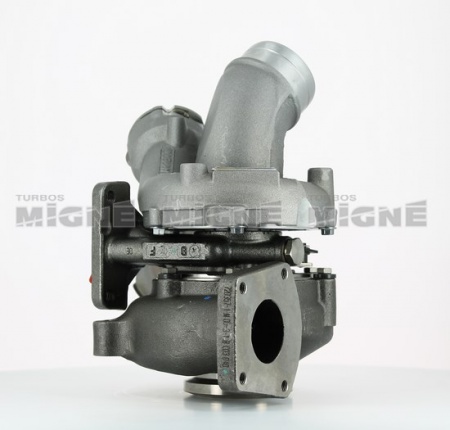 Turbo neuf comprenant :