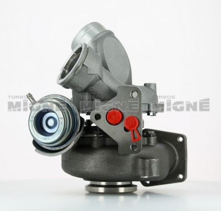 Turbo neuf comprenant :