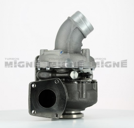 Turbo neuf comprenant :