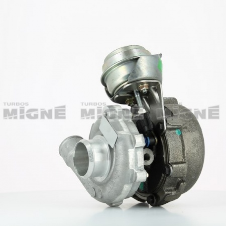 Turbo neuf comprenant :