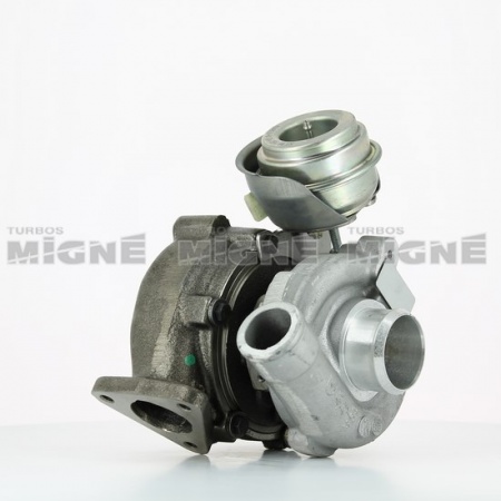 Turbo neuf comprenant :