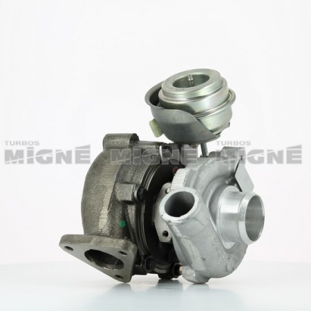 Turbo neuf comprenant :