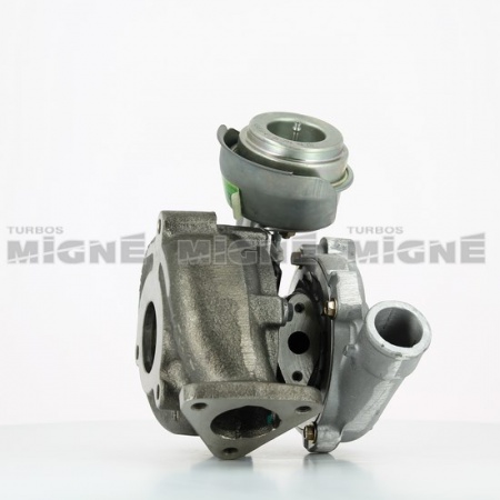 Turbo neuf comprenant :