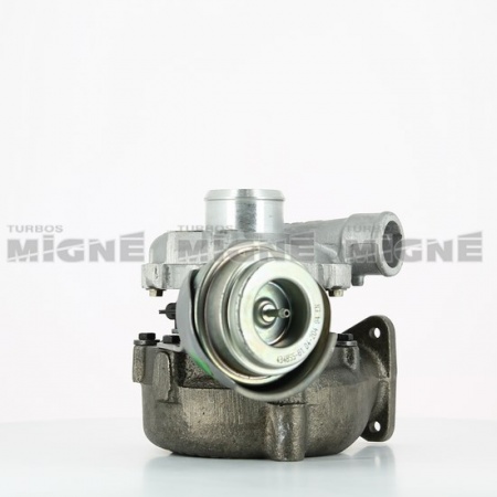 Turbo neuf comprenant :