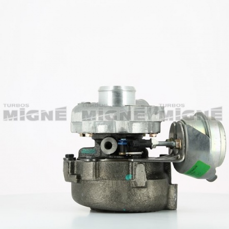 Turbo neuf comprenant :