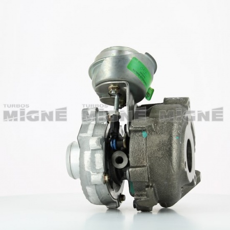 Turbo neuf comprenant :