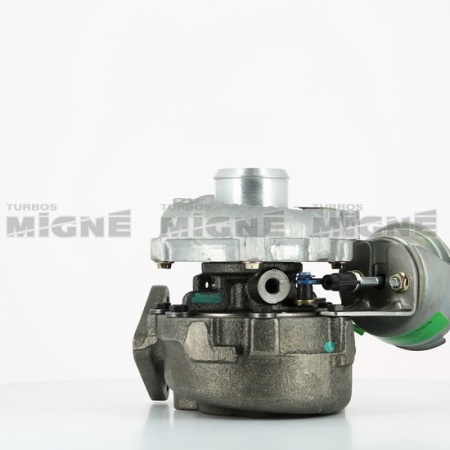 Turbo neuf comprenant :