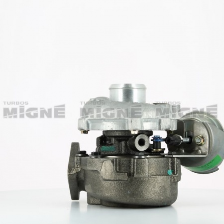 Turbo neuf comprenant :