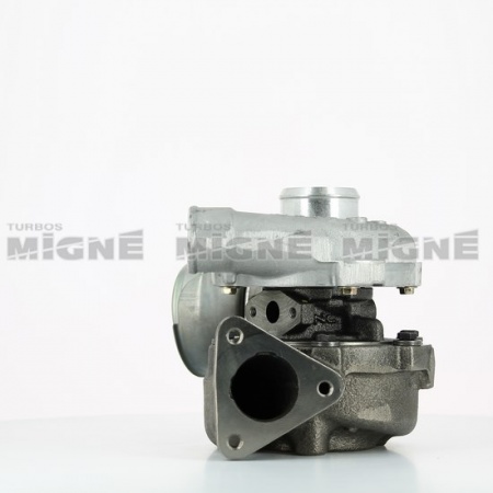 Turbo neuf comprenant :