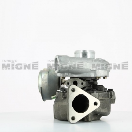 Turbo neuf comprenant :