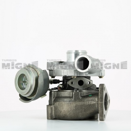 Turbo neuf comprenant :