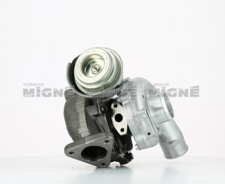 Turbo neuf comprenant :