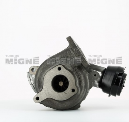 Turbo neuf comprenant :