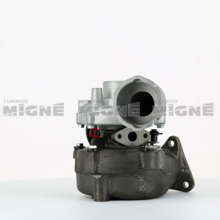 Turbo neuf comprenant :