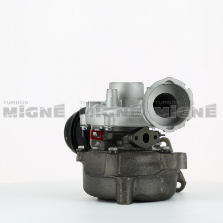 Turbo neuf comprenant :