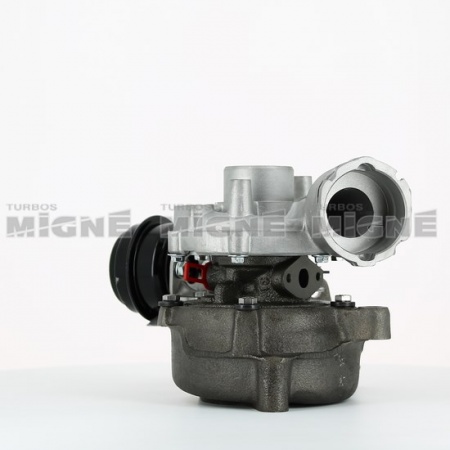 Turbo neuf comprenant :