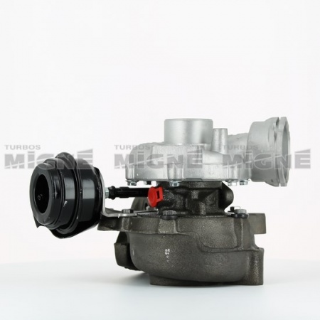 Turbo neuf comprenant :