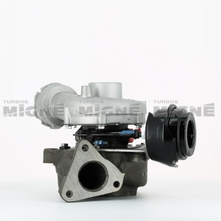 Turbo neuf comprenant :