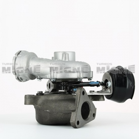 Turbo neuf comprenant :