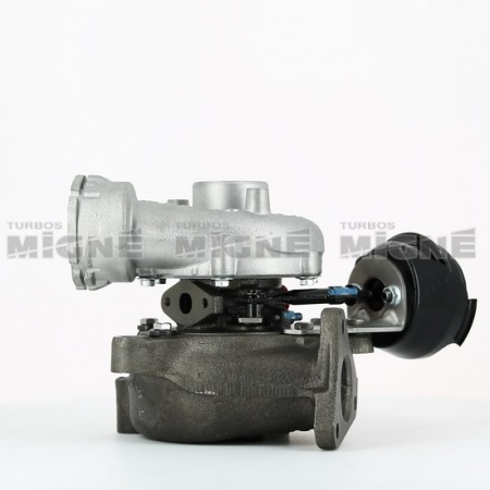 Turbo neuf comprenant :