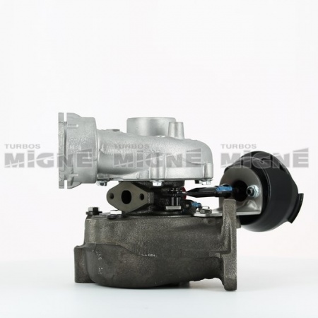 Turbo neuf comprenant :