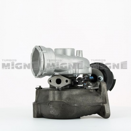 Turbo neuf comprenant :