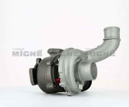 Turbo neuf comprenant :