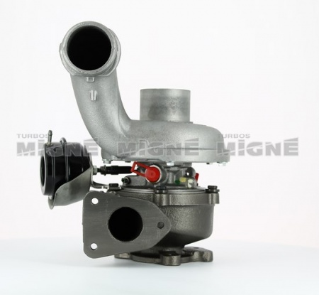 Turbo neuf comprenant :