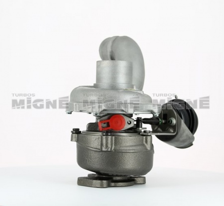 Turbo neuf comprenant :