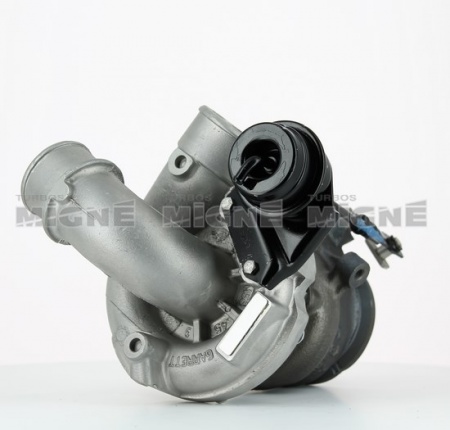 Turbo neuf comprenant :