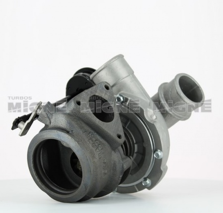 Turbo neuf comprenant :