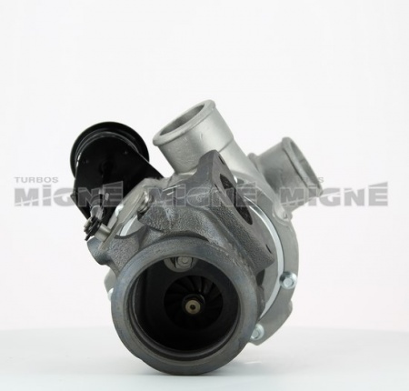 Turbo neuf comprenant :